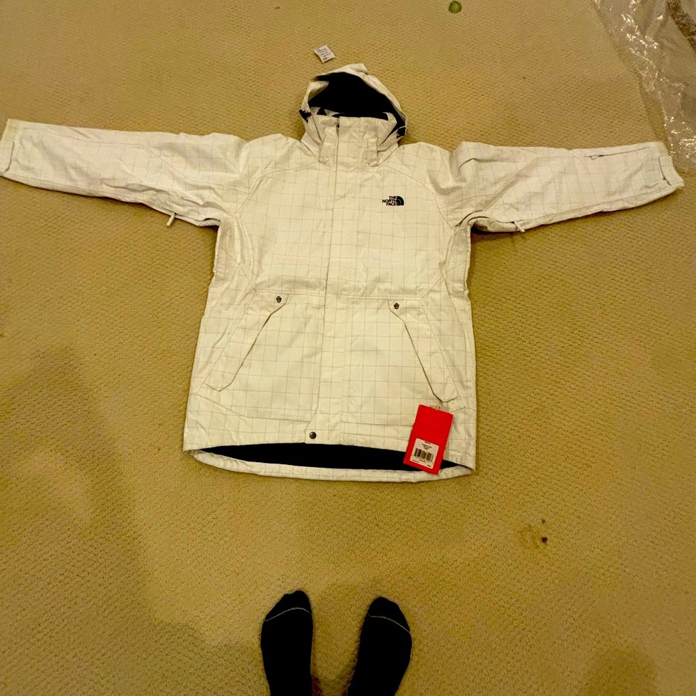 The North Face Snow White Numskull Jacket